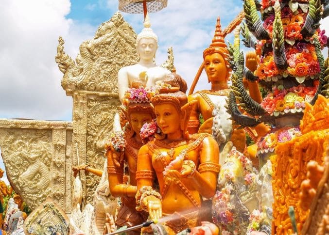 Khao_Phansa_2024_Comm__moration_de_la_Journ__e_du_Car__me_Bouddhiste_en_Tha__lande_3