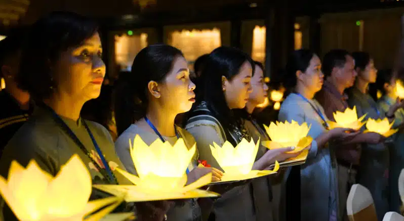 Fête Vu Lan (Jour des Âmes Errantes)