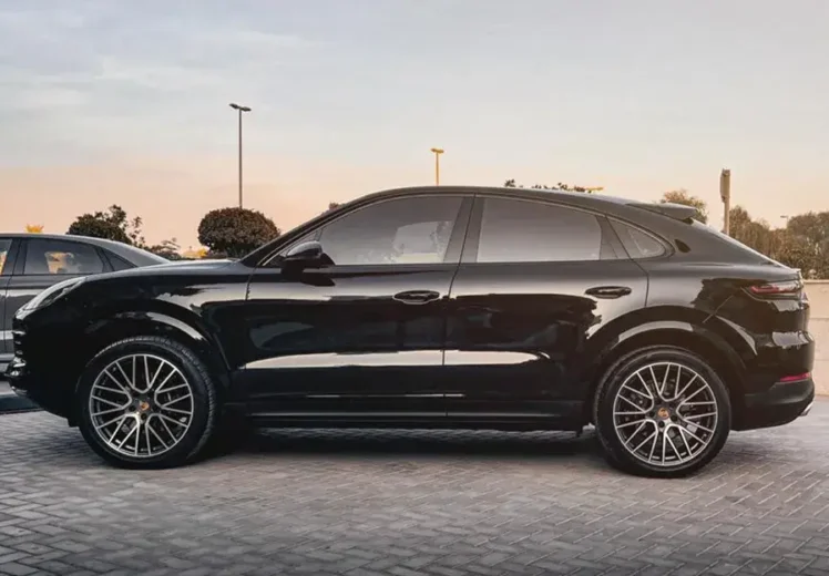 Porsche Cayenne coupe (3)