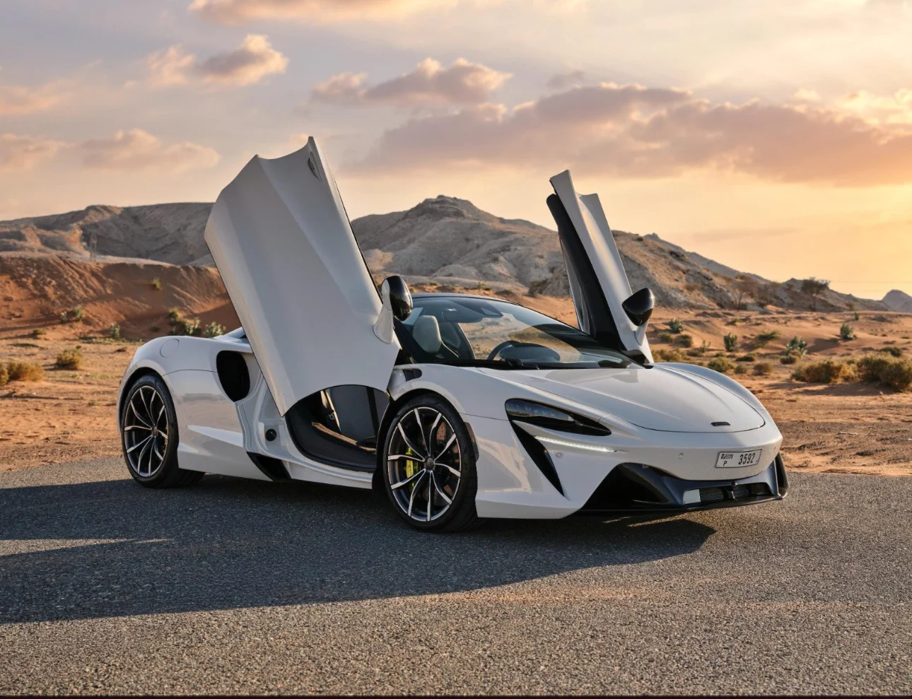 McLaren Artura Spyder