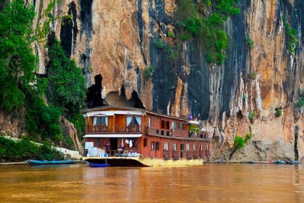 922-23-luangprabang-laos